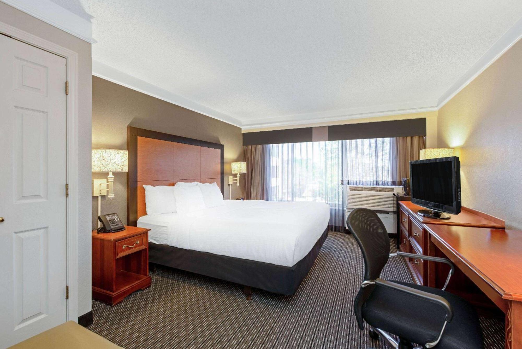 Hotel La Quinta By Wyndham New Orleans Airport Kenner Zewnętrze zdjęcie